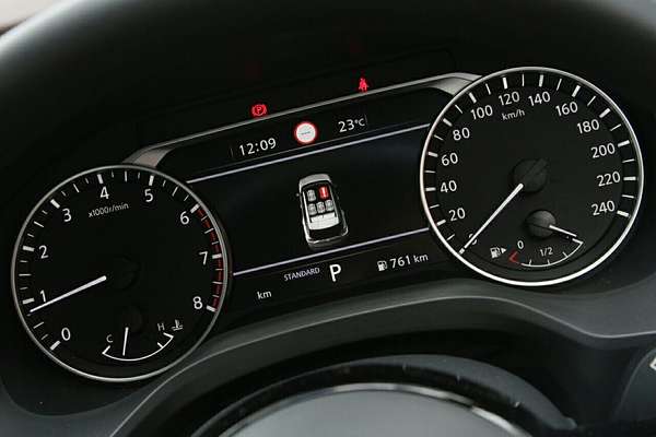 2025 Nissan X-TRAIL ST T33