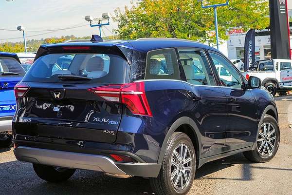 2025 Mahindra XUV700 AX7L