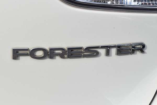 2020 Subaru Forester 2.5i S5