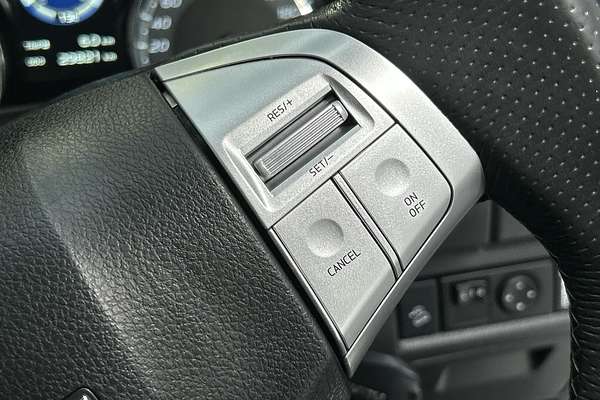 2021 Isuzu MU-X LS-M