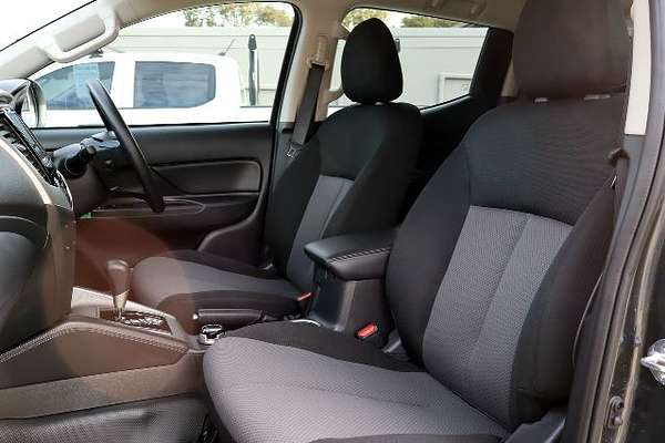 2021 Mitsubishi Triton GLX+ MR 4X4