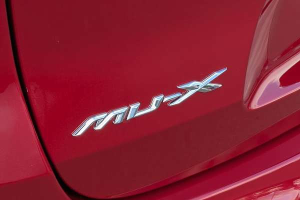 2025 Isuzu MU-X LS-U