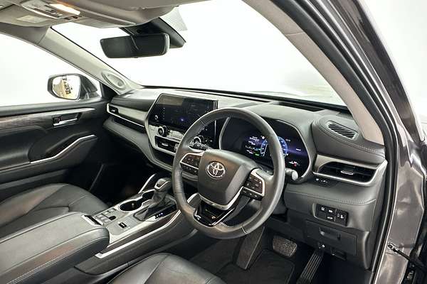 2023 Toyota Kluger Grande AXUH78R