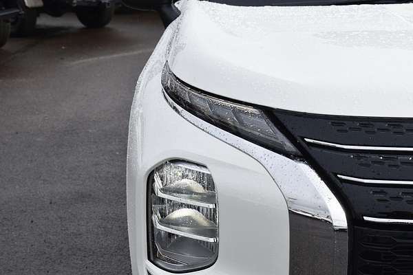 2024 Mitsubishi Outlander ES ZM
