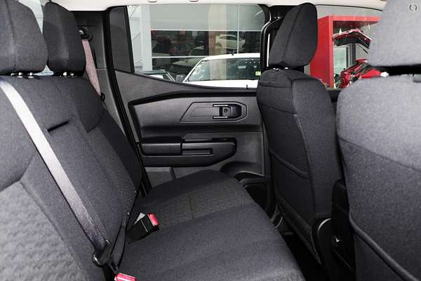 2024 Mitsubishi Triton GLX MV 4X4