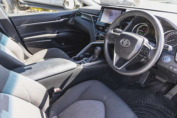 2021 Toyota Camry Ascent AXVH70R