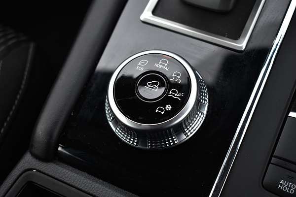 2024 Mitsubishi Outlander ES ZM