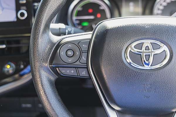 2021 Toyota Camry Ascent AXVH70R