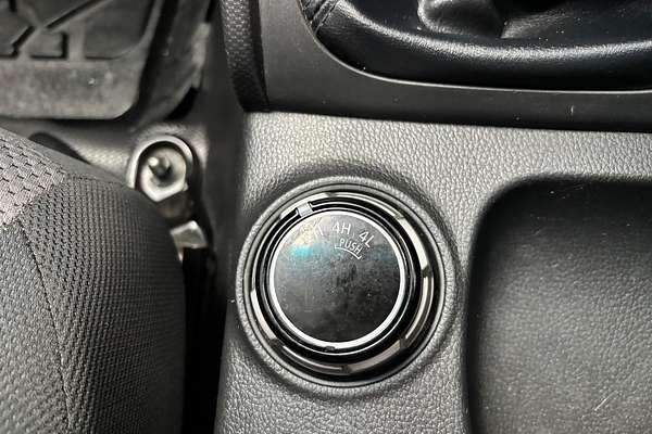 2019 Mitsubishi Triton GLX MR 4X4