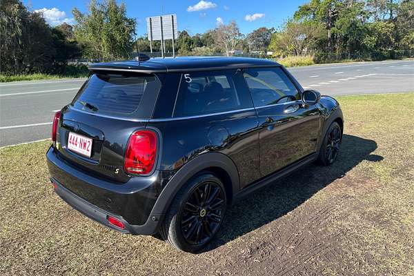 2021 MINI Hatch Cooper SE Classic F56 LCI-2