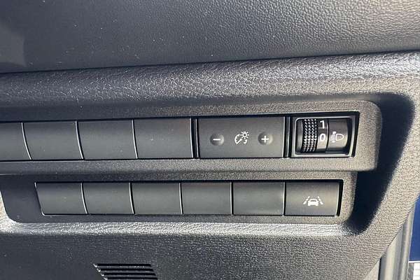 2023 Mitsubishi Outlander LS ZM