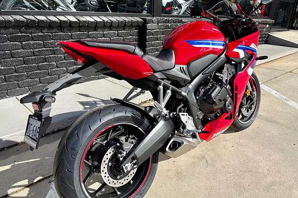 2025 Honda CBR650R E-Clutch CBR 650