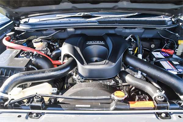 2015 Isuzu MU-X LS-T