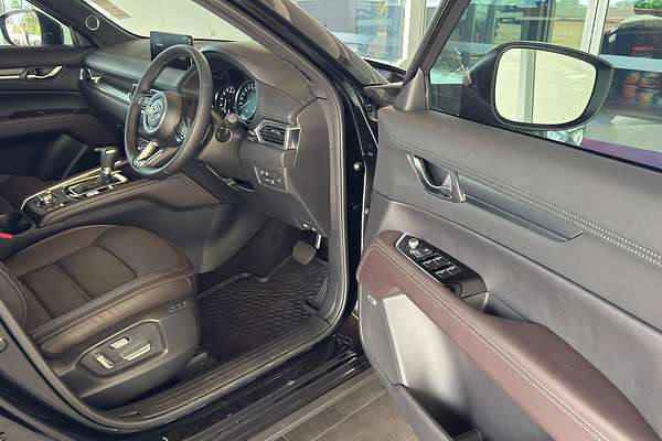 2025 Mazda CX-5 G35 Akera KF Series