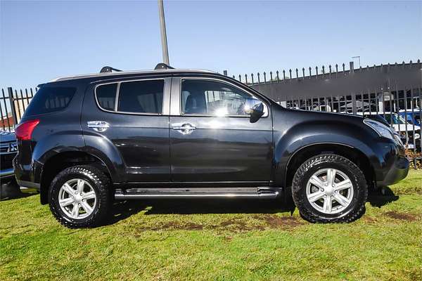 2015 Isuzu MU-X LS-T