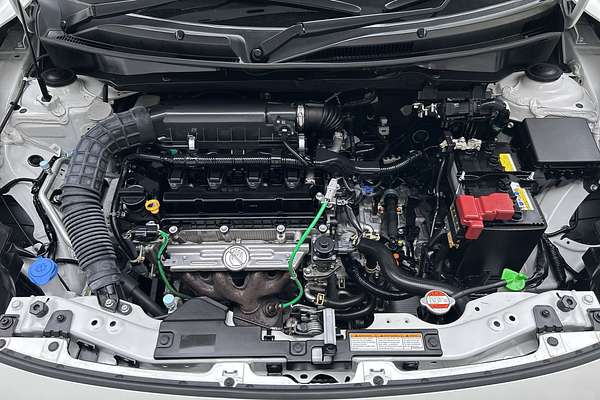 2022 Suzuki Swift GL Plus Special Edition AZ Series II thumb-10