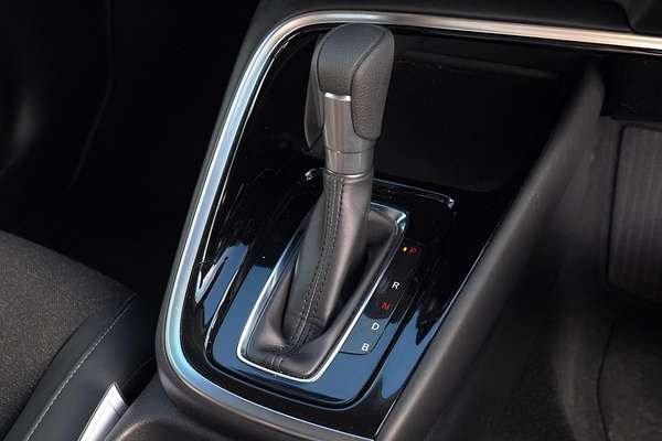 2024 Honda HR-V e:HEV L