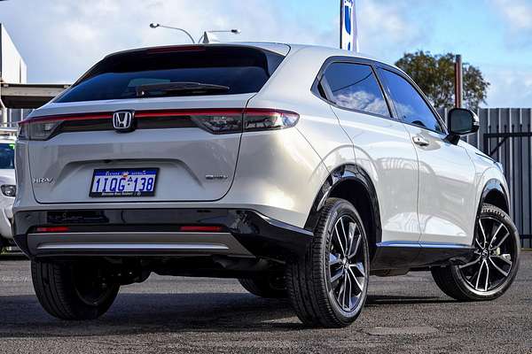 2024 Honda HR-V e:HEV L