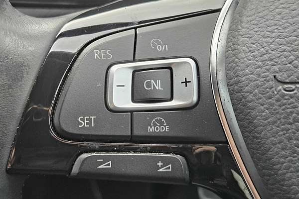 2015 Volkswagen Golf 110TSI Highline 7
