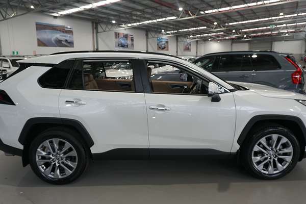 2022 Toyota RAV4 Cruiser 2WD Mxaa52R