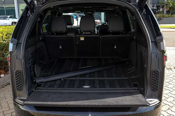 2023 Land Rover Discovery P360 R-Dynamic HSE Series 5