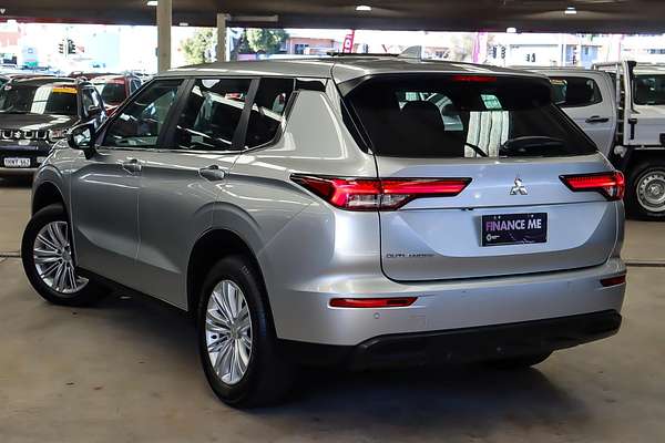 2024 Mitsubishi Outlander ES ZM