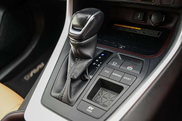 2020 Toyota RAV4 Cruiser AXAH52R