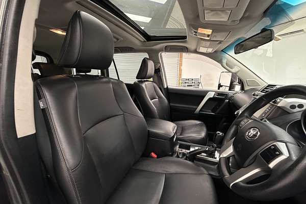 2017 Toyota Landcruiser Prado Altitude GDJ150R