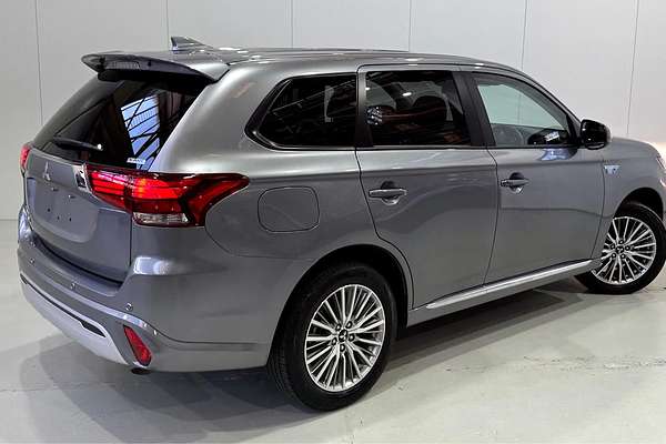 2021 Mitsubishi Outlander PHEV ES ZL