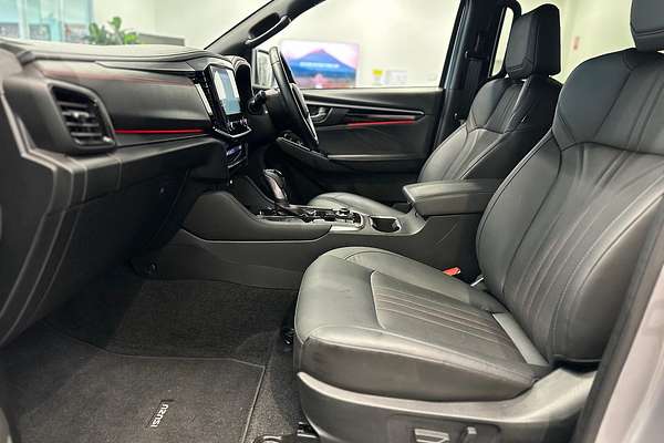 2025 Isuzu MU-X X-TERRAIN