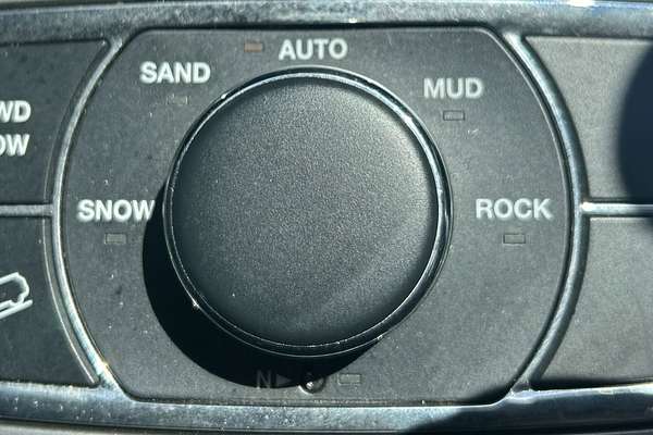 2022 Jeep Grand Cherokee Night Eagle WK