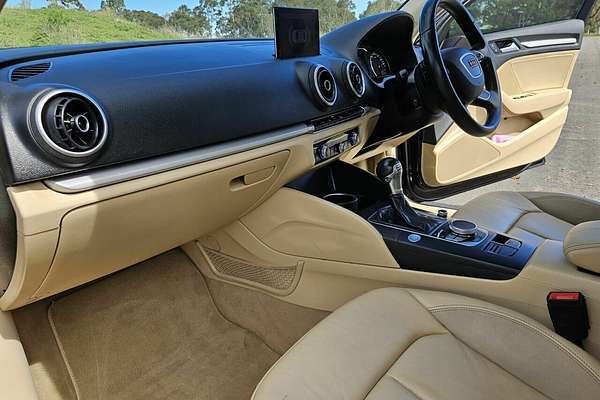 2015 Audi A3 Attraction 8V