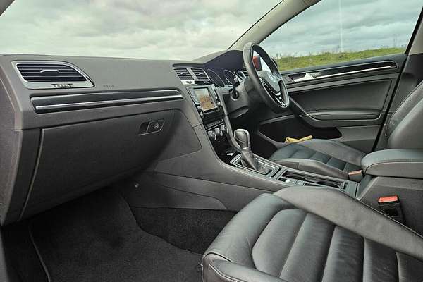 2015 Volkswagen Golf 110TSI Highline 7