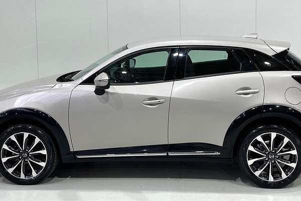 2022 Mazda CX-3 sTouring DK