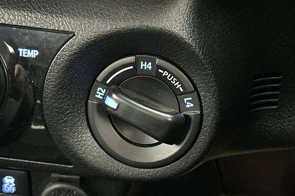 2022 Toyota Hilux SR5 GUN126R 4X4