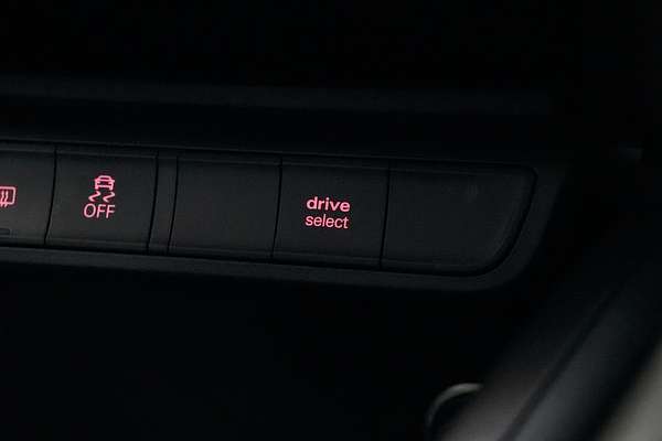 2015 Audi A1 Attraction 8X