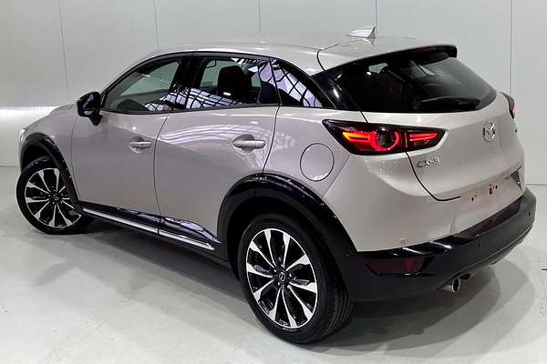 2022 Mazda CX-3 sTouring DK