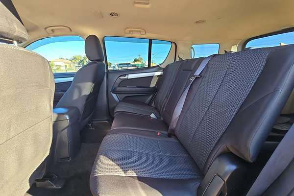 2016 Isuzu MU-X LS-U