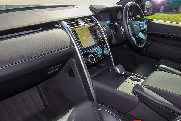 2023 Land Rover Discovery P360 R-Dynamic HSE Series 5