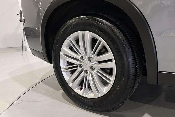 2023 Mitsubishi Outlander ES ZM