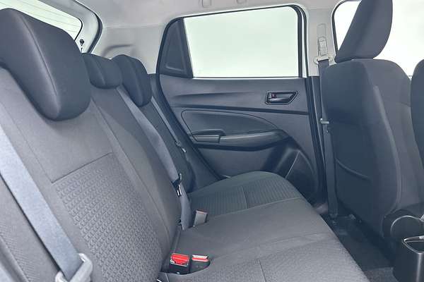 2022 Suzuki Swift GL Plus Special Edition AZ Series II thumb-11