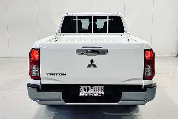 2024 Mitsubishi Triton GLX MV