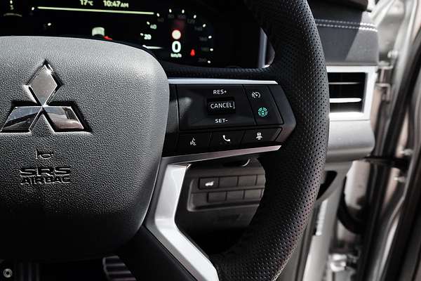 2025 Mitsubishi Outlander Exceed ZM