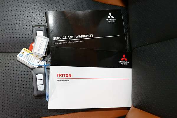 2022 Mitsubishi Triton GSR MR 4X4