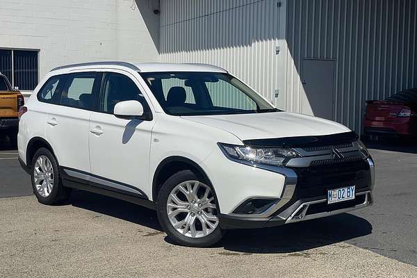 2020 Mitsubishi Outlander ES ZL