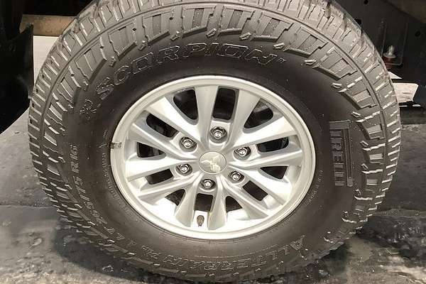 2014 Mitsubishi Challenger PC