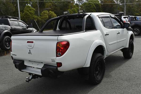 2014 Mitsubishi Triton GLX-R MN 4X4