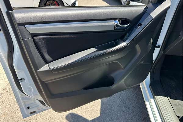 2018 Isuzu MU-X LS-M