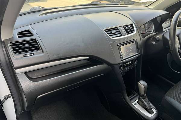 2014 Suzuki Swift GL Navigator FZ