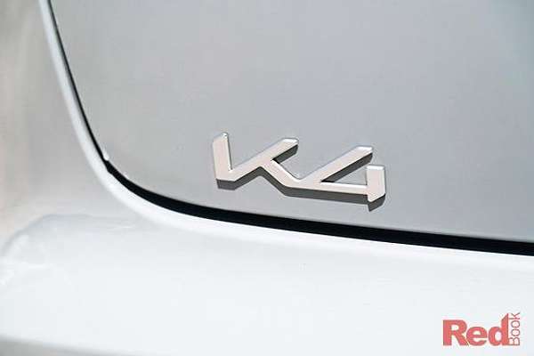 2024 Kia K4 GT-Line CL4m